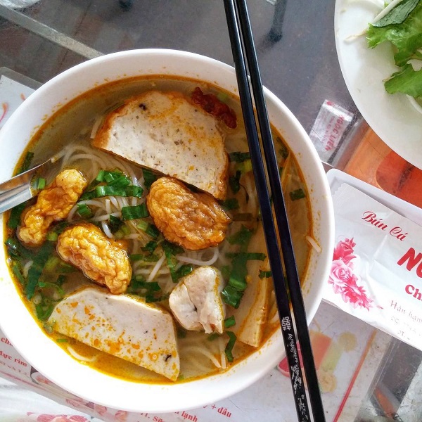 Fish ball vermicelli noodles